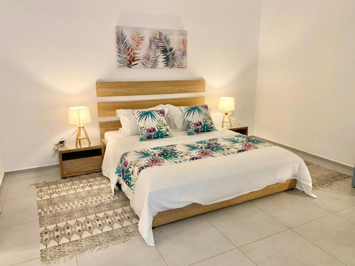 Luxury Beach House With Spectacular Sea View And Pool Trou aux Biches Exteriör bild