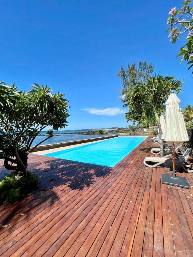Luxury Beach House With Spectacular Sea View And Pool Trou aux Biches Exteriör bild